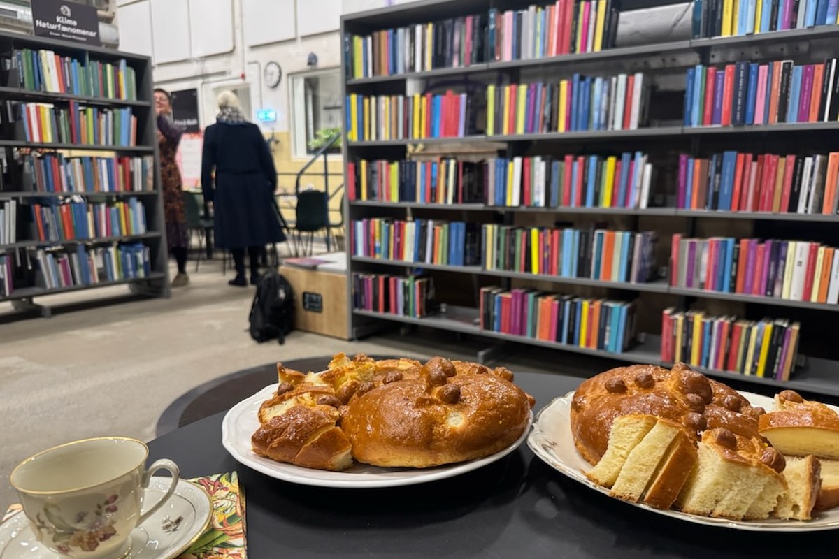 Pan de muerto på biblioteket